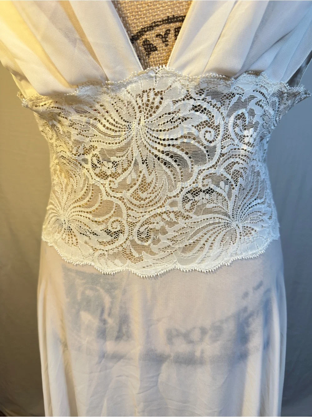 Victoria's Secret White Lace Deep V Slip Dress Nightgown Lingerie Medium